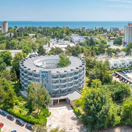 Hotel Raluca Venus Exterior photo